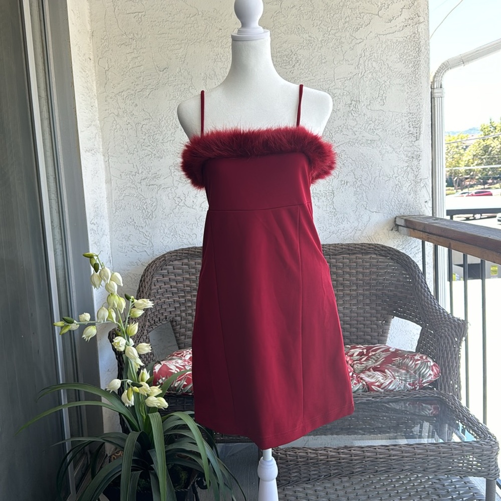 Show Me Your Mumu Kara Wine Stretch Faux Fur Holiday Event Mini Dress Medium